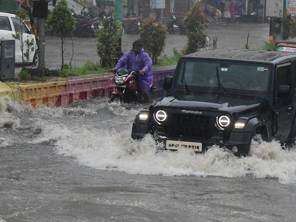 Cyclone Montha : Heavy Rainfall in Ongole6