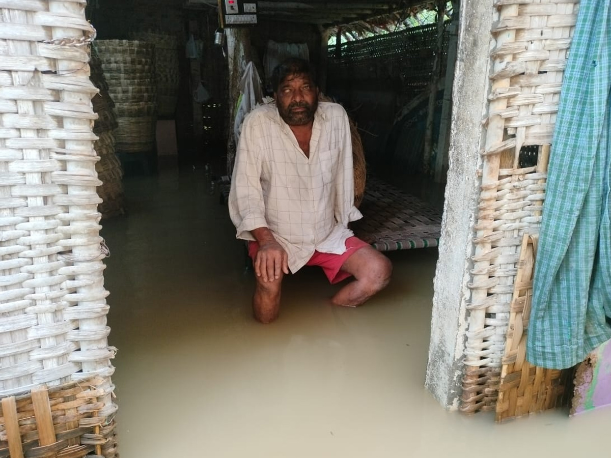 Cyclone Montha Hits Andhra Pradesh Photos12