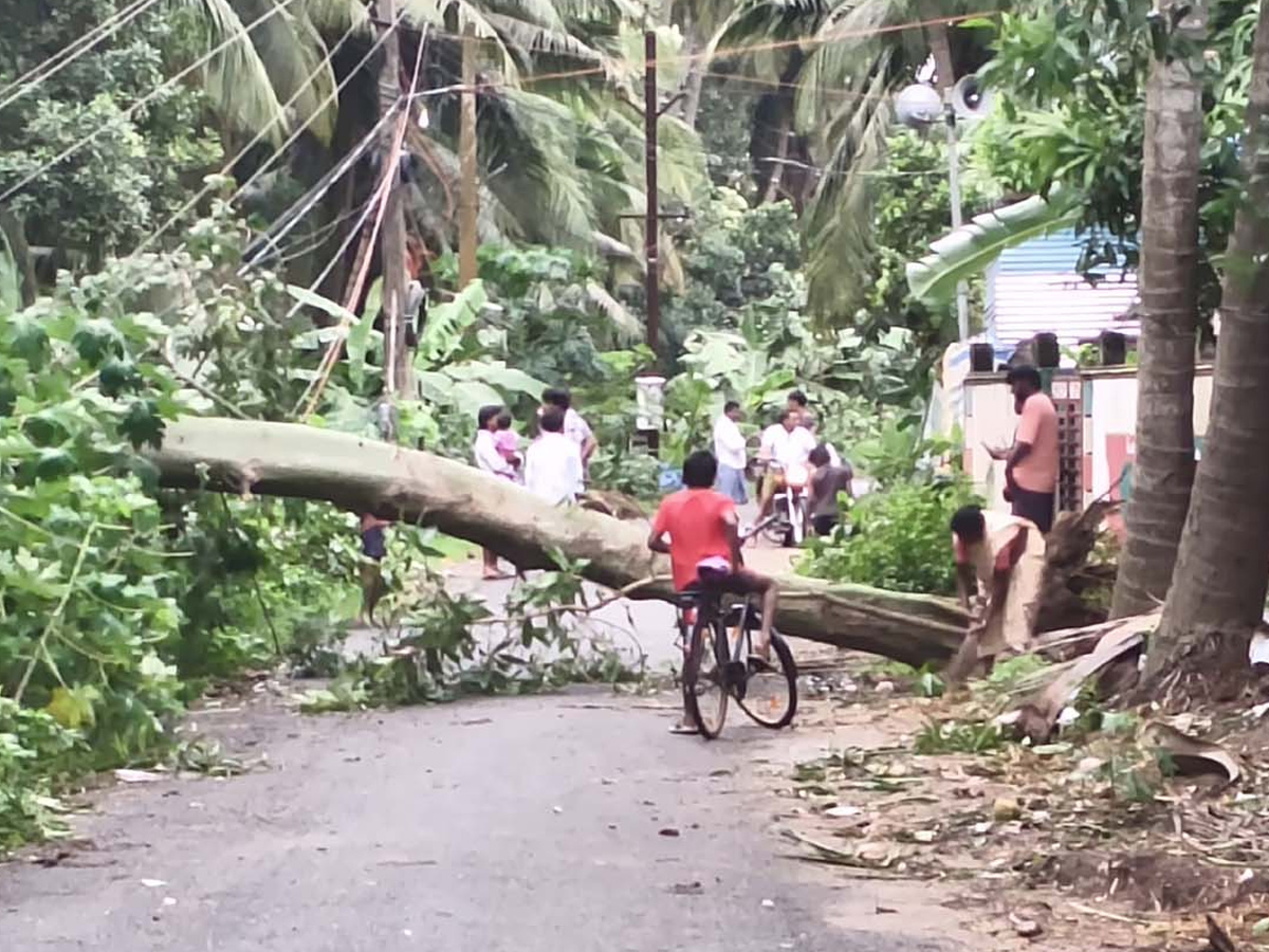 Cyclone Montha Hits Andhra Pradesh Photos3