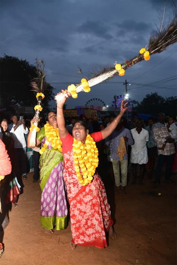 Kurumurthy Jatara : Uddala Utsavam Begins Grandly Mahabubnagar26