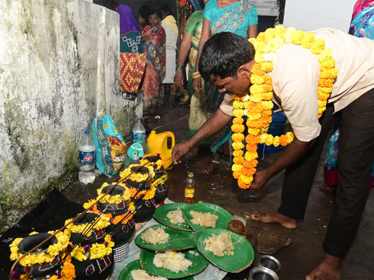 Kurumurthy Jatara : Uddala Utsavam Begins Grandly Mahabubnagar36
