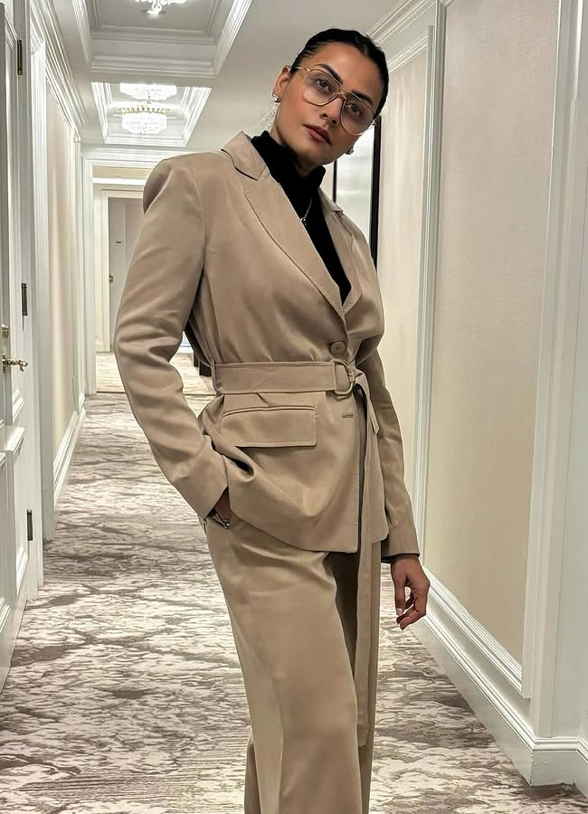 Namrata on a solo Maldives tour (photos)11