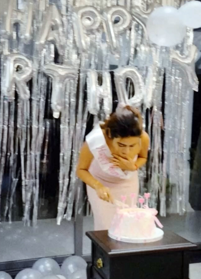 Heroine Priya Varrier's birthday celebration (Photos)4