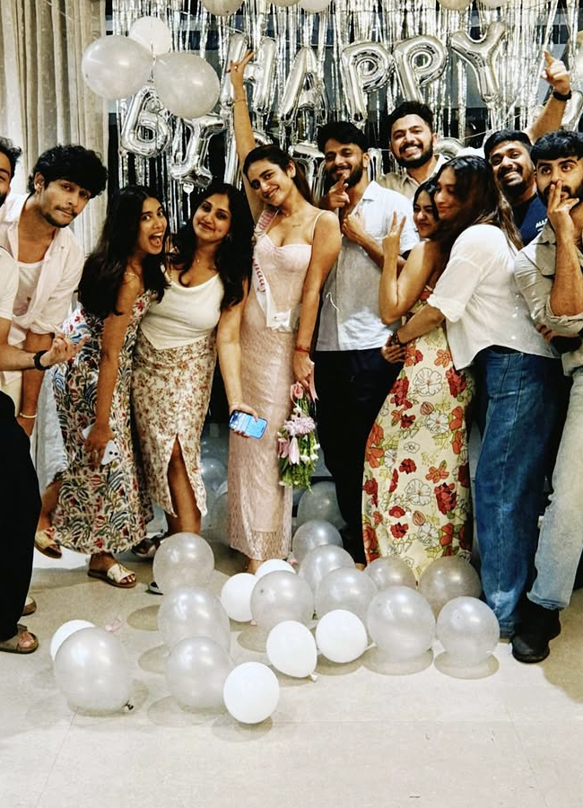 Heroine Priya Varrier's birthday celebration (Photos)8