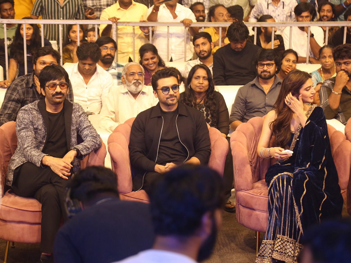 Ravi Teja Mass Jathara Movie Pre Release Event Photos10