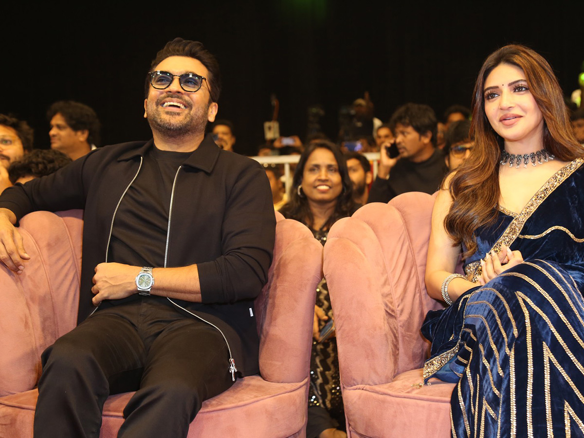 Ravi Teja Mass Jathara Movie Pre Release Event Photos6