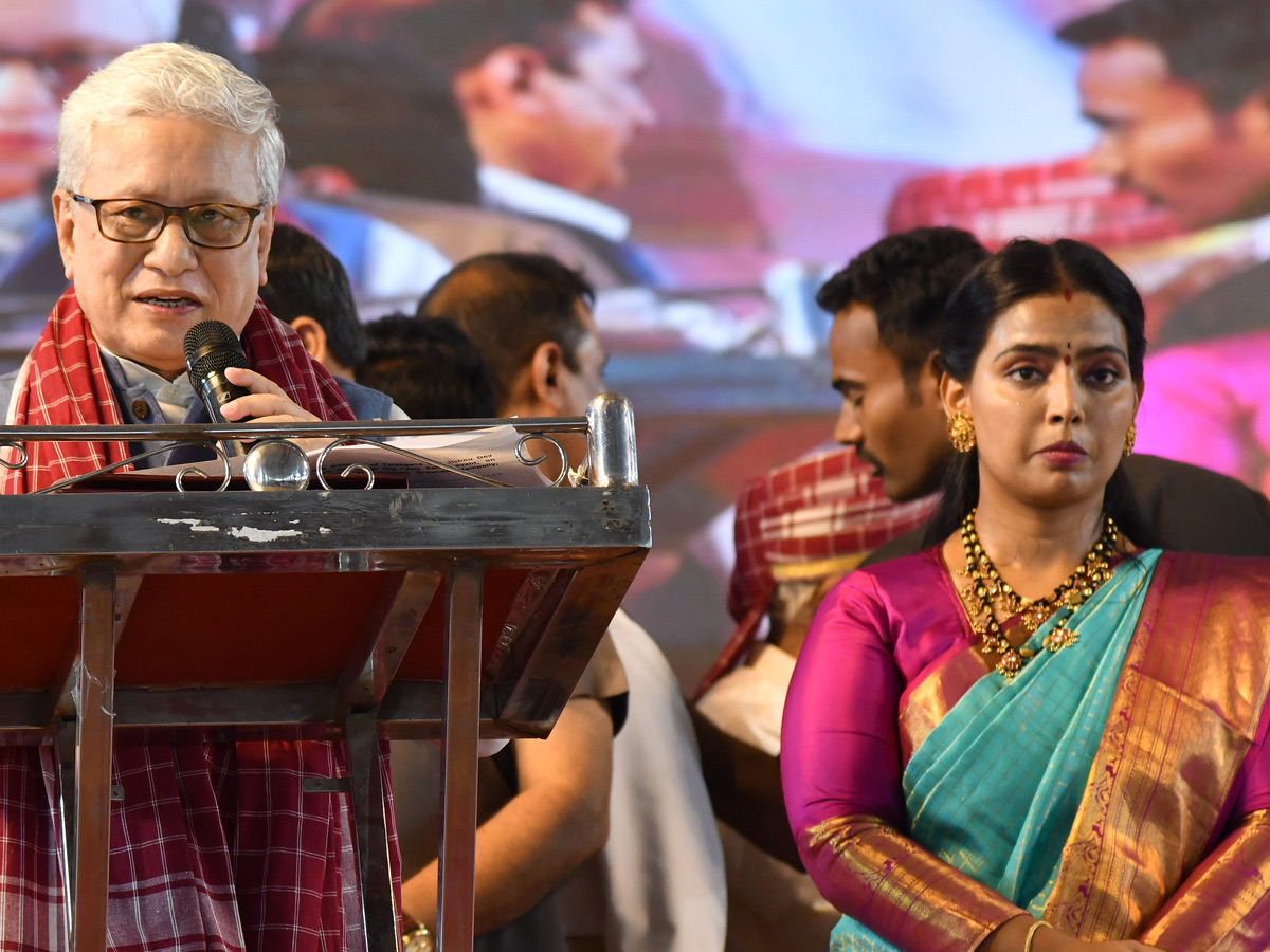 Bandaru Dattatreya Started Alai Balai Program in Nampally Exhibition Photos33