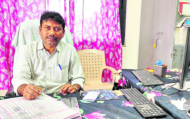 మంచి మార్కులు సాధిస్తా
4