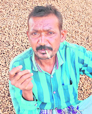 డ్రమ్ములో పడి బాలుడి మృతి 
2