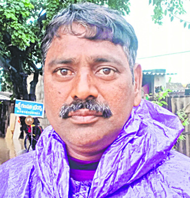 వరి పంట తీవ్రంగా దెబ్బతింది  
1