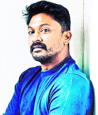 కష్ట పడితే ఉన్నత స్థానానికి.. 
2