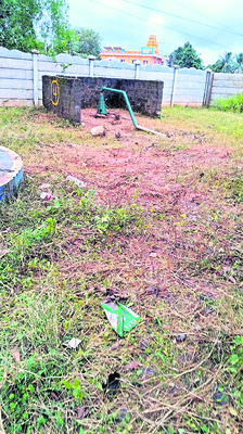 అక్రమ బోర్లు1