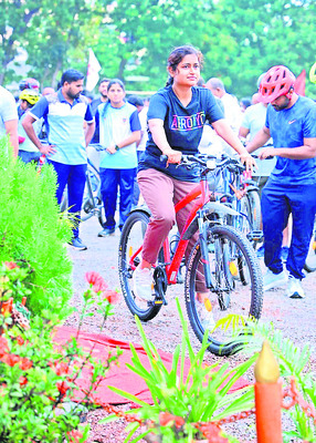 ఉత్సాహంగా సైకిల్ ర్యాలీ1