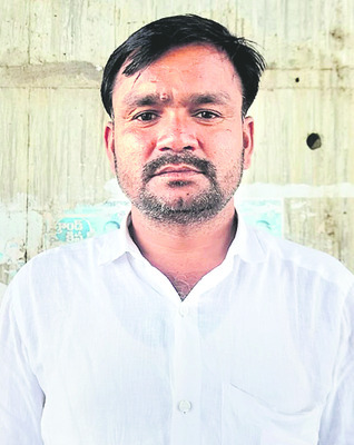 తెల్లబోతున్నారు..!1