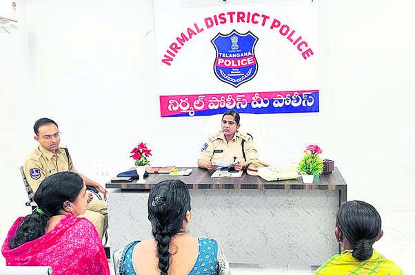 అంతటా వేధింపులే!1