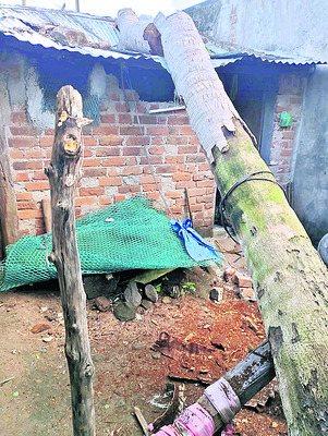 పునరావాస కేంద్రాలకు 1320 మంది తరలింపు 1