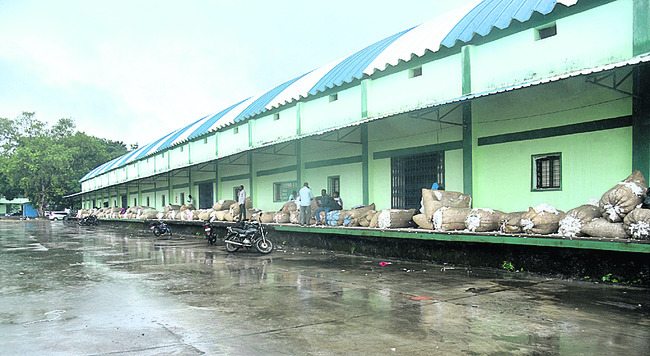 తుపాను.. పరేషాన్‌ 1