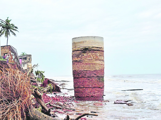 నిండా ముంచిన మోంథా1