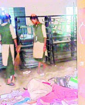 బడి పిల్లలతో ప్రమాదకర పనులు 1