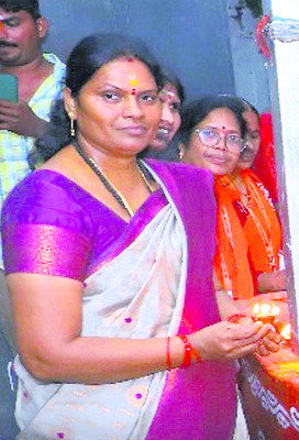 ఏటా వైభవోపేతం
2