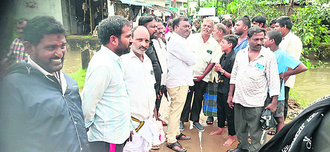 అన్నదాత గుండెల్లో తుపాను6