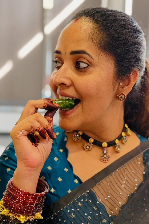 Anchor Anasuya Bharadwaj Enjoys At Her cousin sister Daughters wedding Photos20