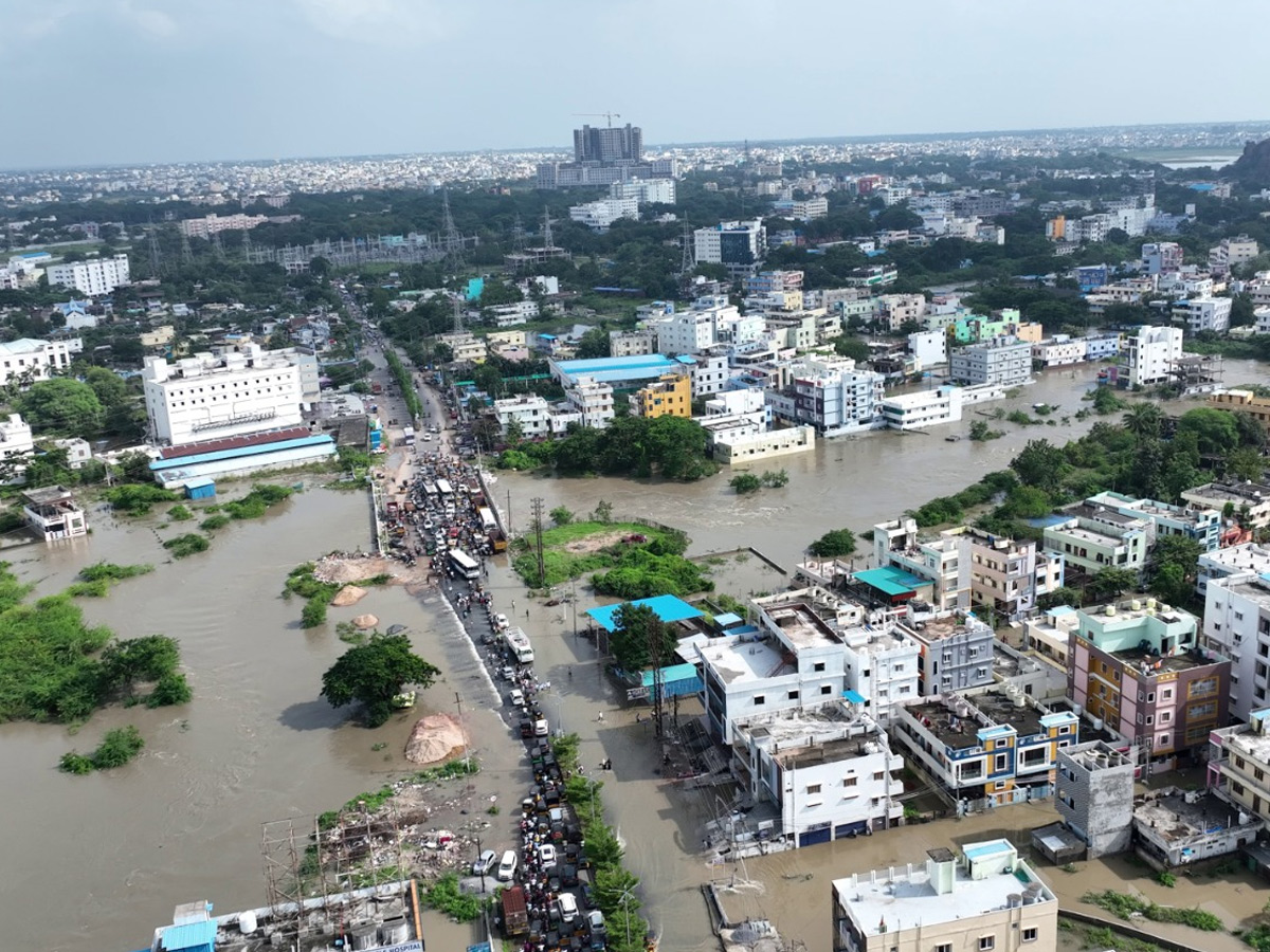 Cyclone Montha Effect : Heavy Floods In Warangal Photos28
