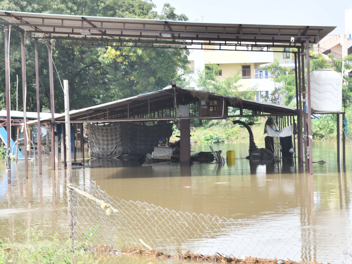 Cyclone Montha Effect : Heavy Floods In Warangal Photos5