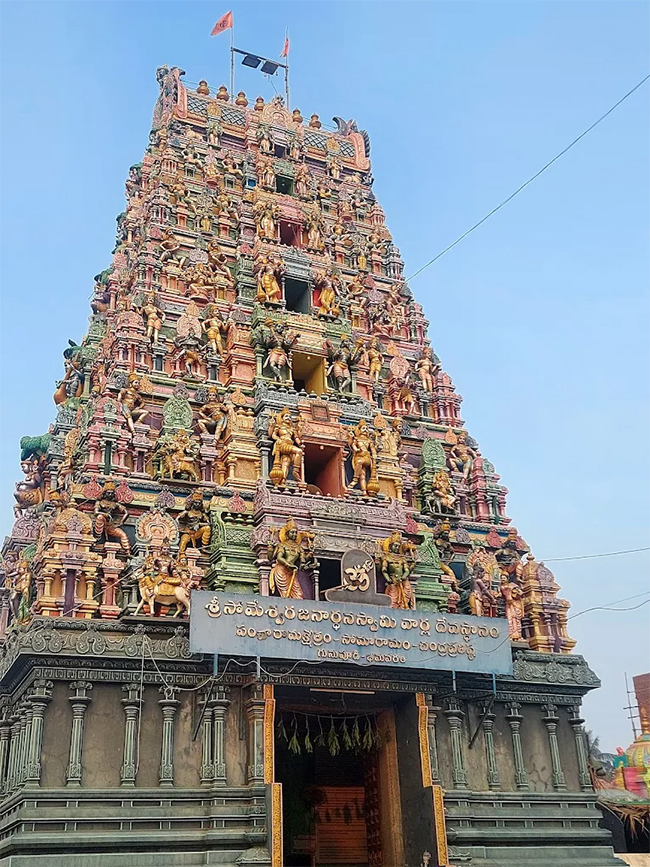 Somaramam Sri Someswara swamy Temple in Bhimavaram2