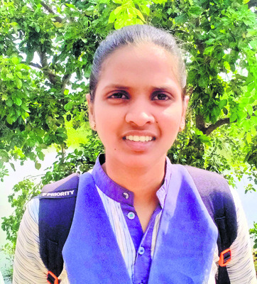 ఏరు దాటితేనే.. బతుకు పోరు1