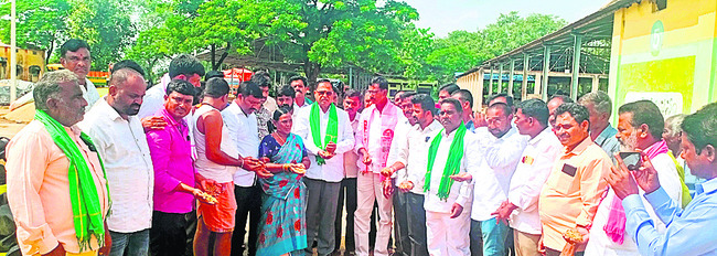 తమిళనాడు    గిరి ప్రదక్షిణకు ప్రత్యేక బస్సు1