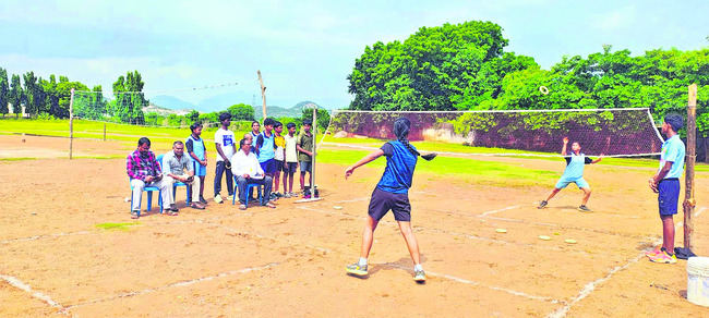 హెడ్‌ కానిస్టేబుల్‌ కుటుంబానికి రూ.కోటి మంజూరు   1