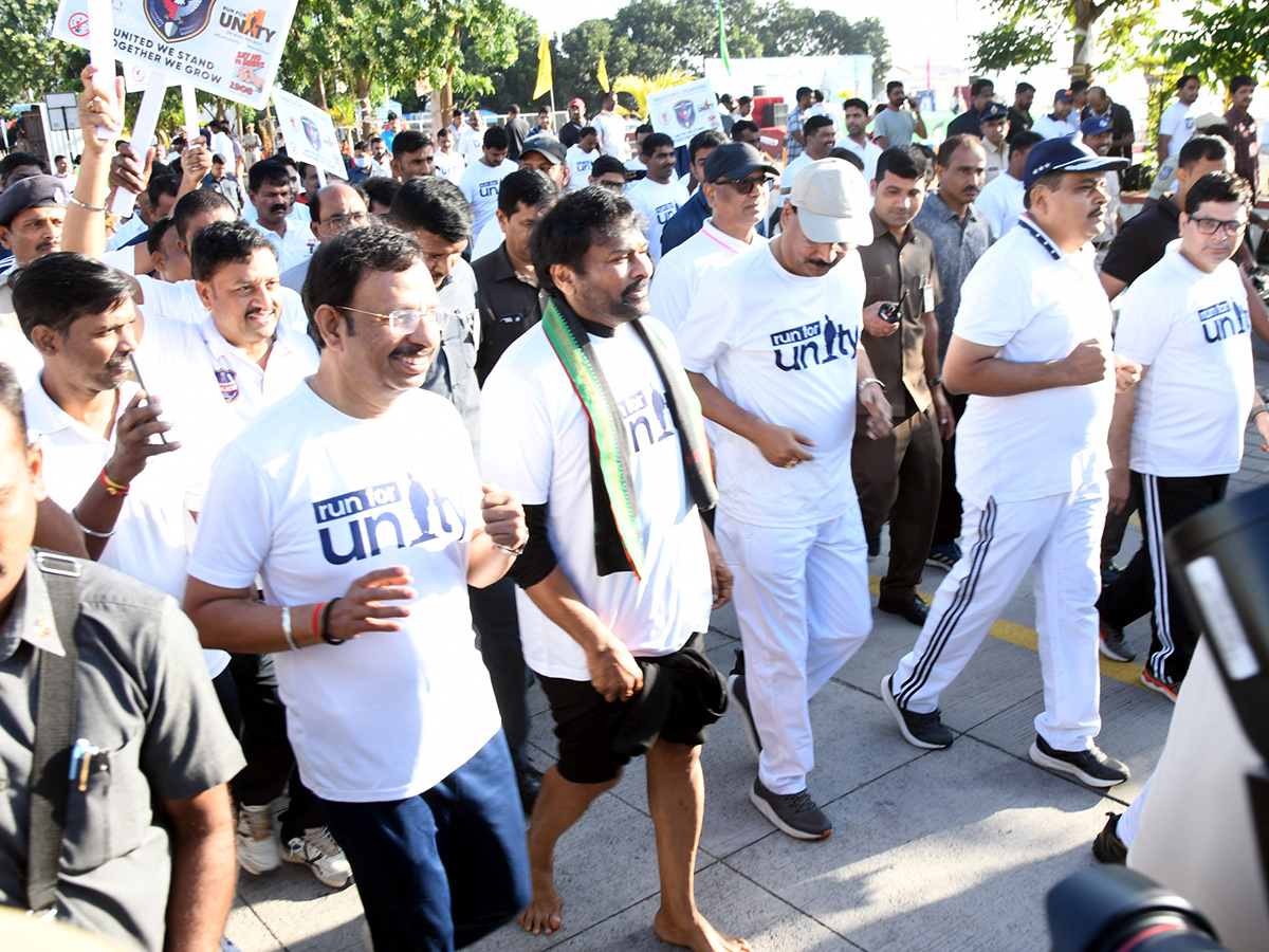 Hyderabad Police Ekta Run Peoples Plaza Photos21