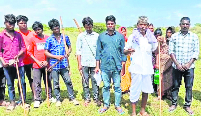అమ్మవారి విగ్రహ  నిమజ్జనం 
1
