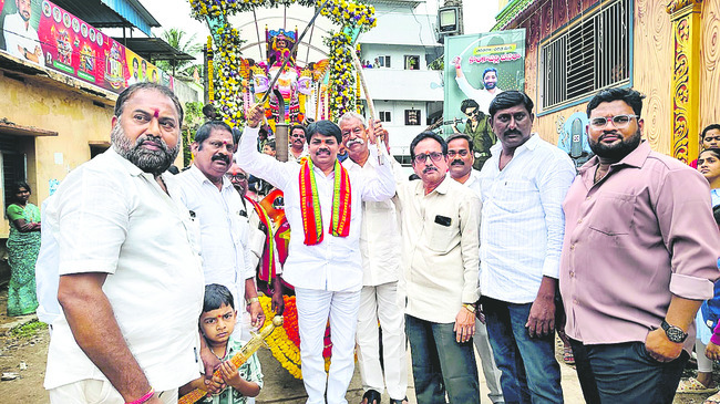 అంబరాన్నంటిన దసరా సంబరాలు4