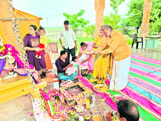 తెలుగు లోగిళ్లలో దసరా కోలాహలం2
