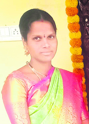 బాలింత మృతితో బంధువుల ఆందోళన 1
