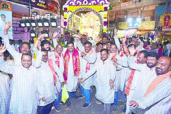 శనివారం శ్రీ 4 శ్రీ అక్టోబర్ శ్రీ 20252