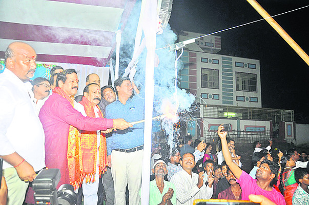 వైభవంగా విజయదశమి1
