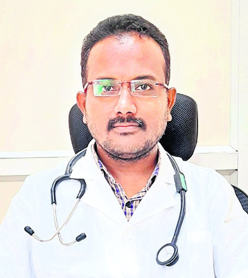 వామ్మో కుక్కకాట్లు.. 
1