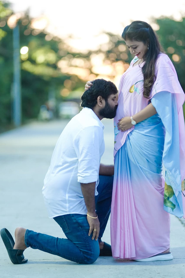  Anchor Shiva Jyothi Announced Her Pregnancy Photos4