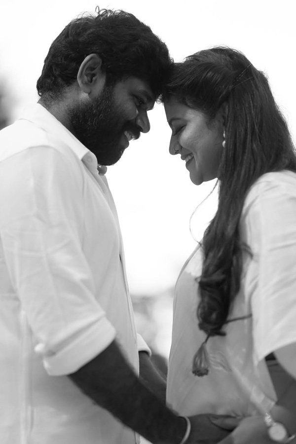  Anchor Shiva Jyothi Announced Her Pregnancy Photos8