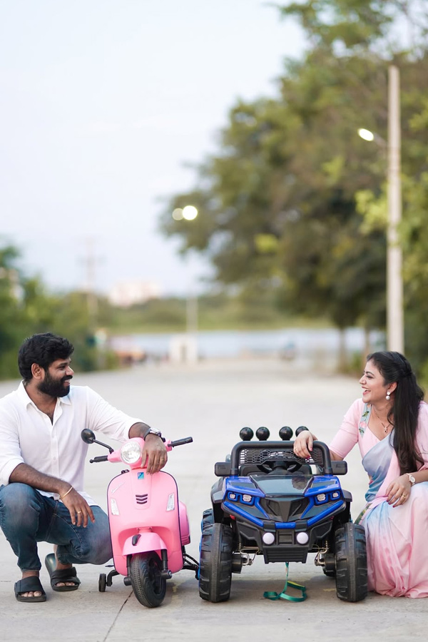  Anchor Shiva Jyothi Announced Her Pregnancy Photos10