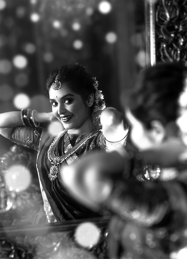 Mahanati Photoshoot Actress Priyanka Jain 10
