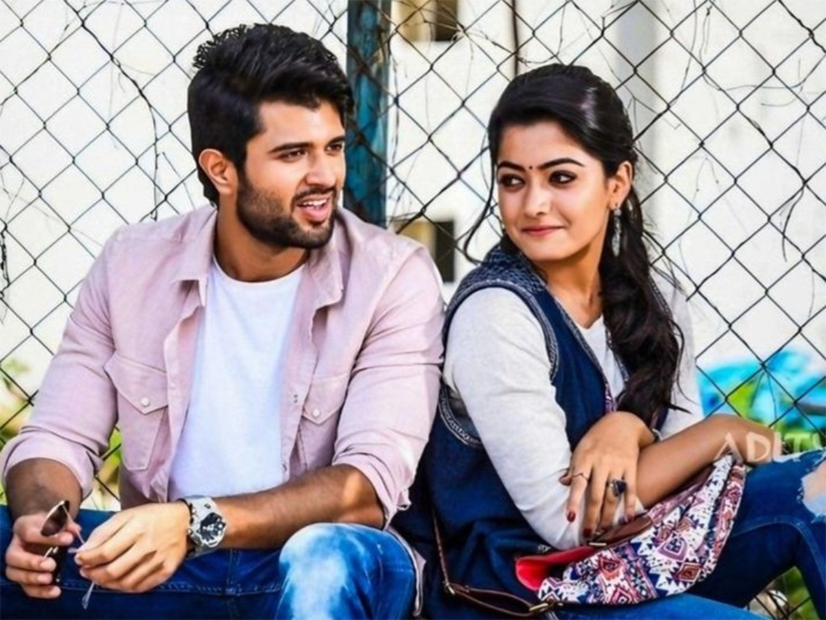 Vijay Deverakonda And Rashmika Mandanna Got Engaged Photos10