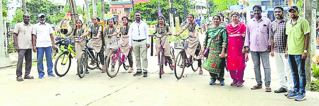 ఉల్లాసంగా ఎస్జీఎఫ్ఐ ఎంపికలు 1
