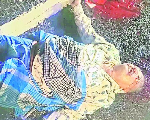 ముగ్గురు యువకులకు గాయాలు
1