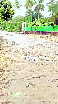 దంచికొట్టిన వర్షం5