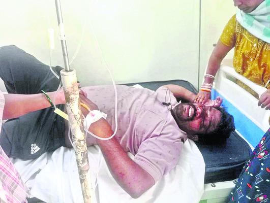 రోడ్డు ప్రమాదంలో మహిళ దుర్మరణం 4