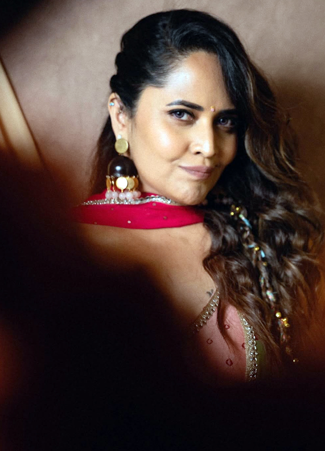Tollywood Actress Anasuya Dasara Celebrations6